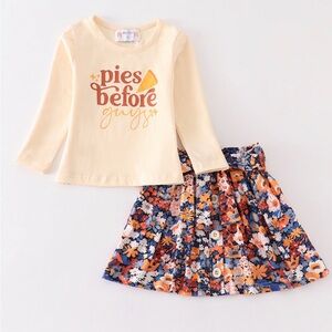 Pies before guys, 2-piece set. Long sleeve top with skirt